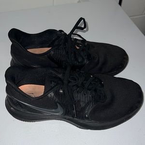 All Black Nike Shoes